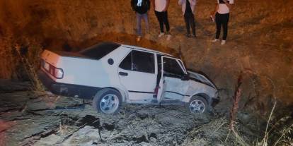 Konya'da iki otomobil çarpıştı: 3 yaralı