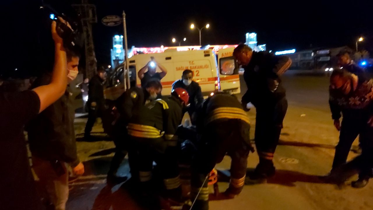 konyada-hali-saha-macindan-donen-gencler-kaza-yapti-7-yarali-001.jpeg