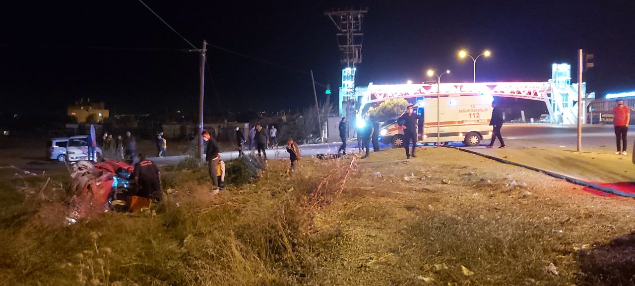 konyada-hali-saha-macindan-donen-gencler-kaza-yapti-7-yarali-003.jpeg