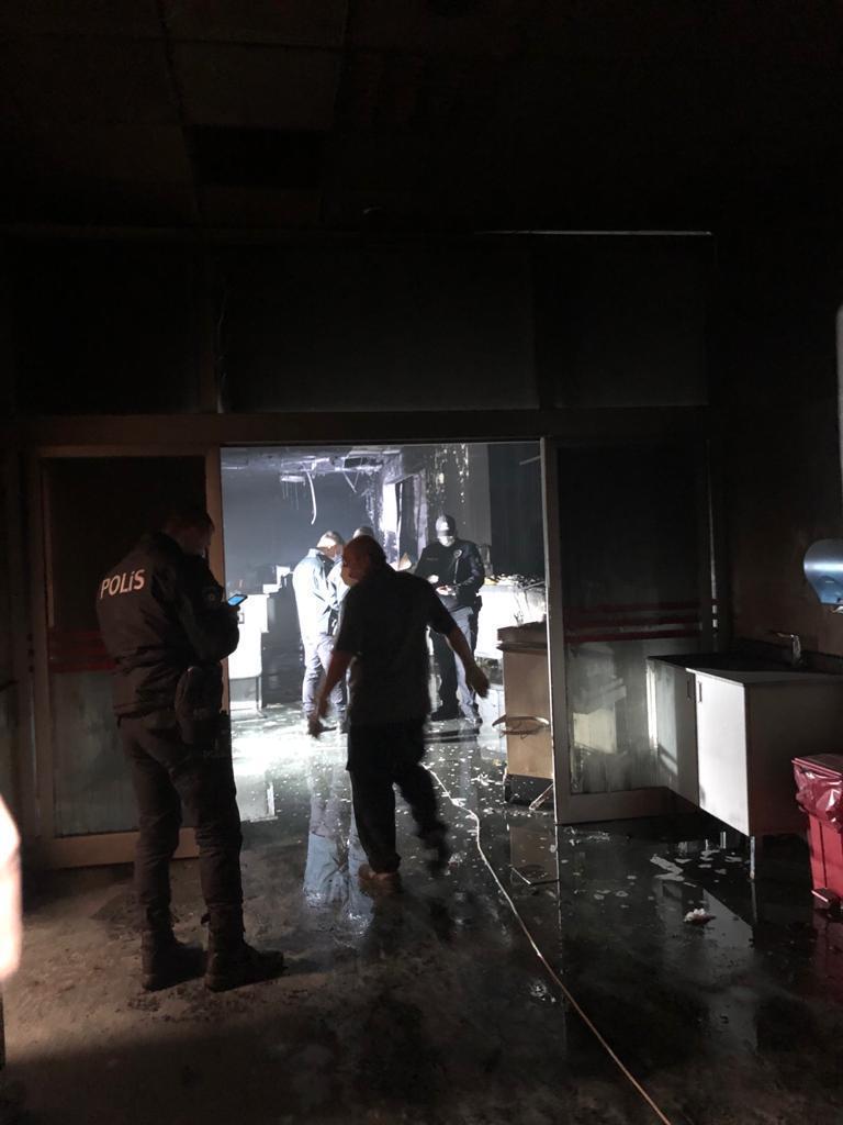 gaziantepteki-hastaneden-yanginina-dair-yeni-aciklama-51-personel-yangindan-etkilendi.jpg