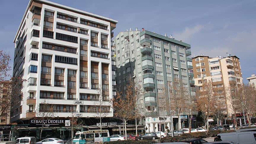 unutulmayan-17-yillik-buyuk-aci-zumrut-apartmani-faciasi-003.jpg