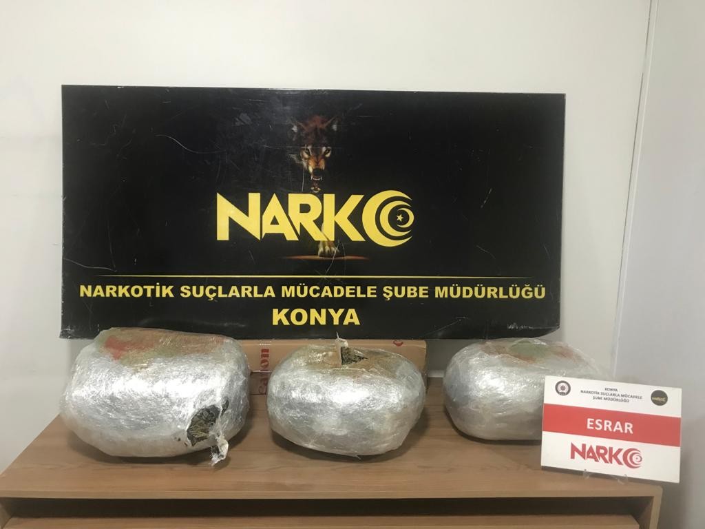 konya-polisi-uyusturucu-tacirlerine-goz-actirmiyor-iki-ayri-operasyon-001.jpg