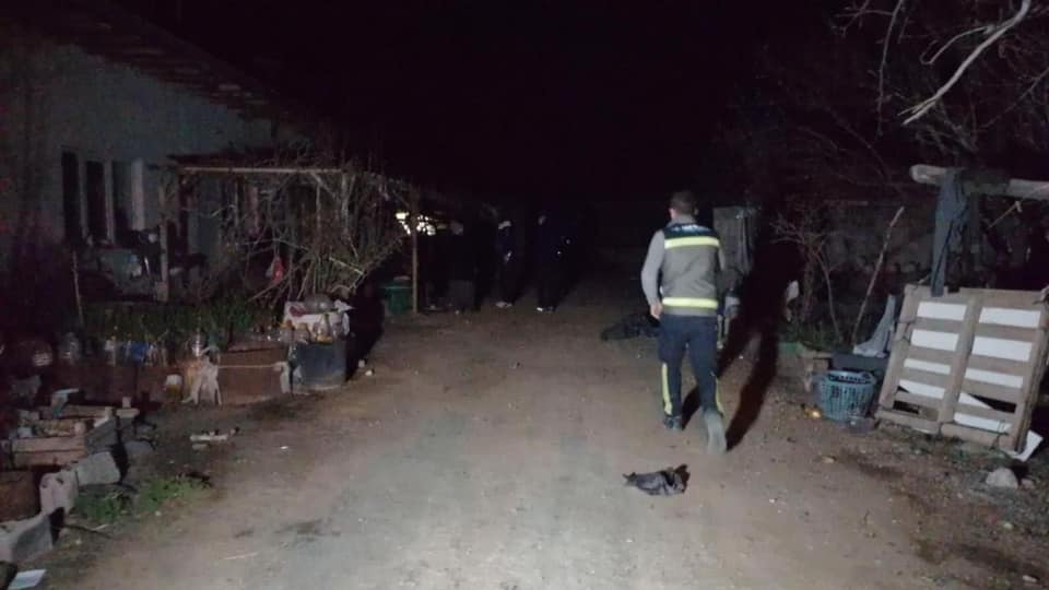 konyada-ekipleri-alarma-geciren-olay-bir-kadin-ahirda-olu-bulundu-001.jpg