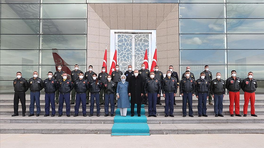 cumhurbaskani-erdogan-pilotlarla-bulustu.jpg