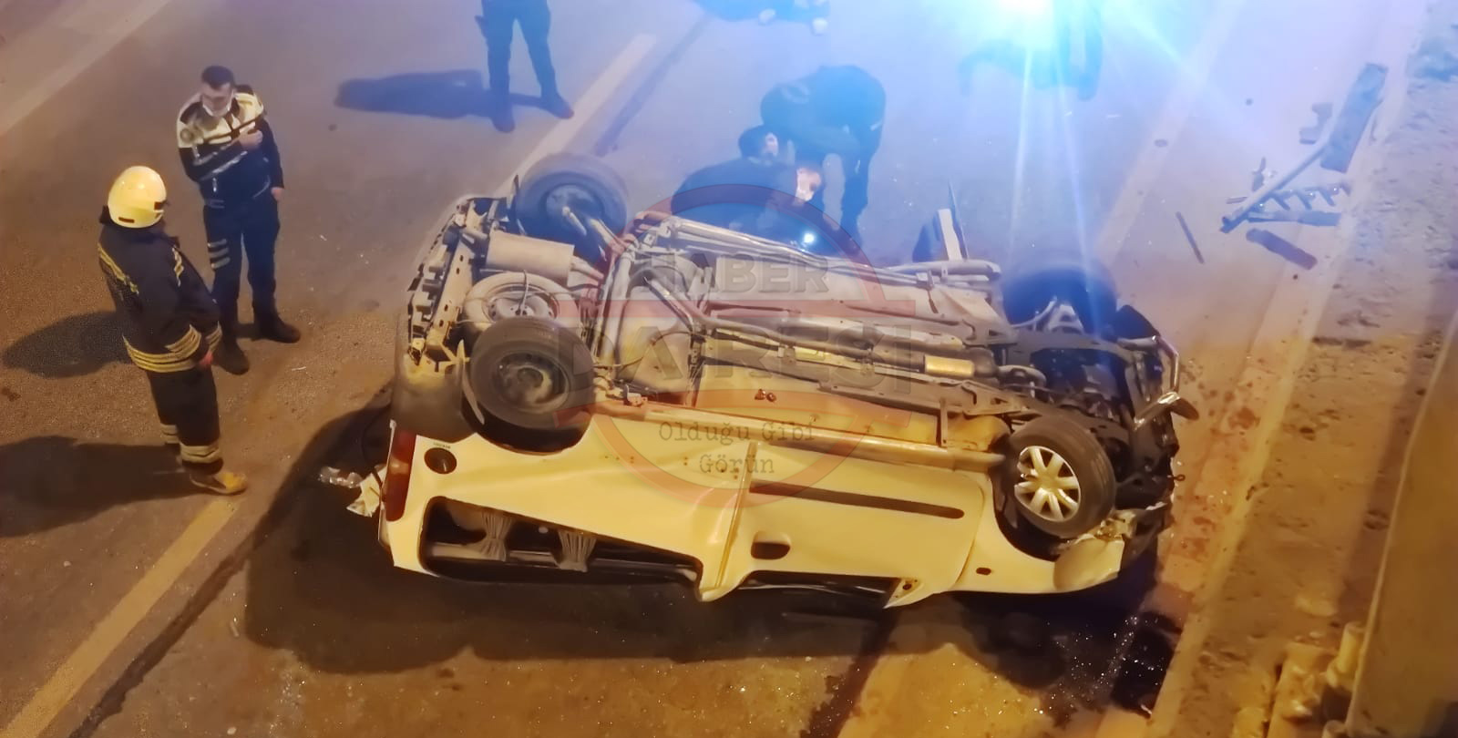 konyada-iftar-vakti-kaza-arac-alt-gecide-dustu-001.jpg