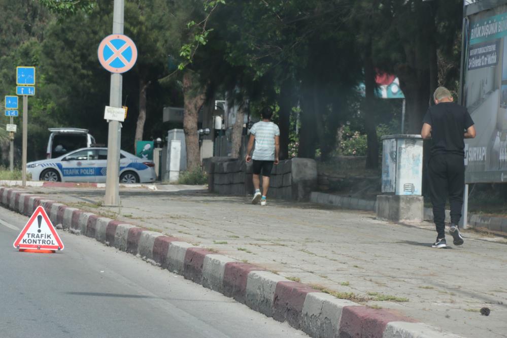 polis-ikametlerinden-187-kilometre-otede-bulunan-genclerin-sigara-yalanina-kanmadi-001.jpg
