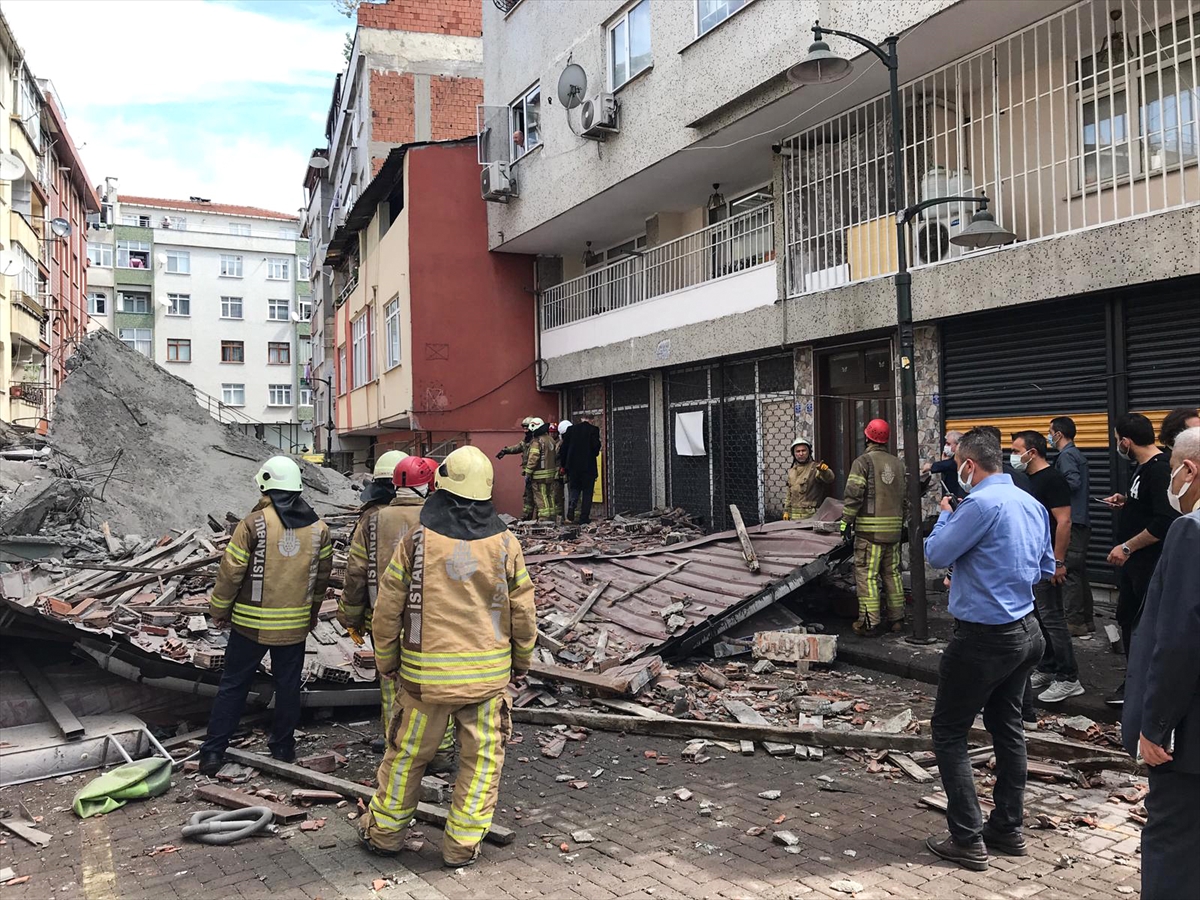 istanbulda-bosaltilan-5-katli-bina-coktu-1.jpg