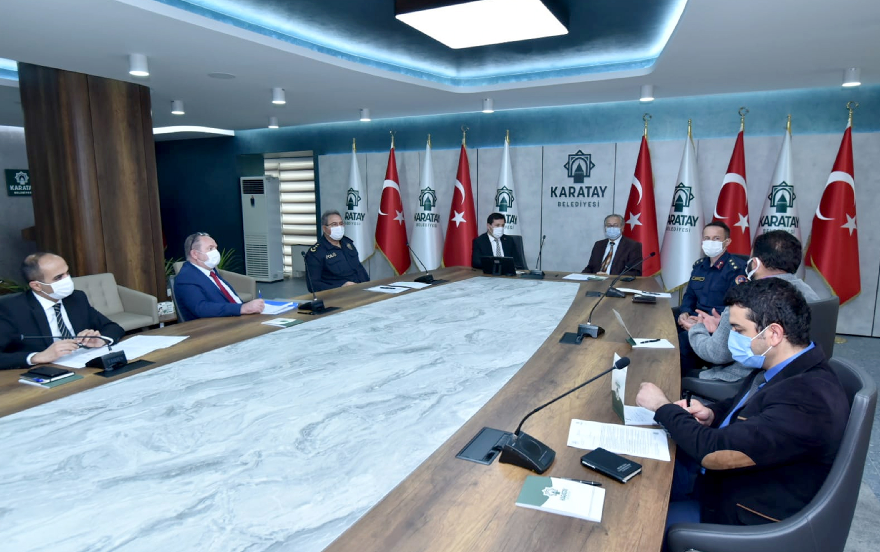 karatayda-kovid-19-toplantisi-tedbirler-masaya-yatirildi-1.jpg