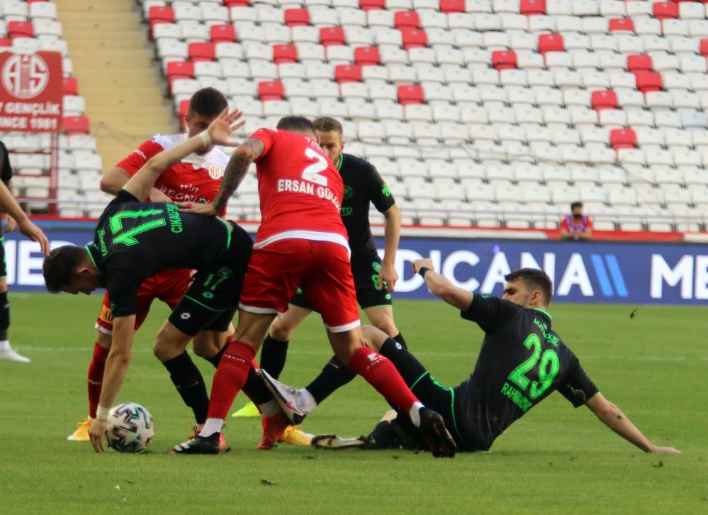 antalyaspor-konyaspor-1.jpg