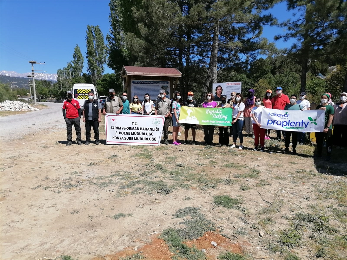 konyali-doga-tutkunlari-doga-yuruyusu-etkinliginde-beysehirde-bulustu-2.jpg