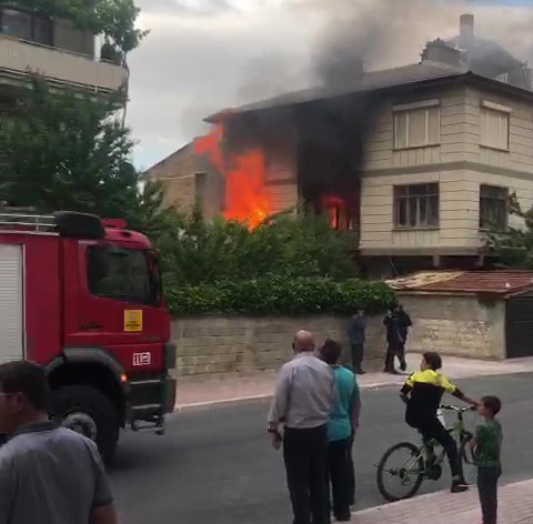 konyada-ekipleri-alarma-geciren-olay-gazi-acip-evlerini-atese-verdi.jpg