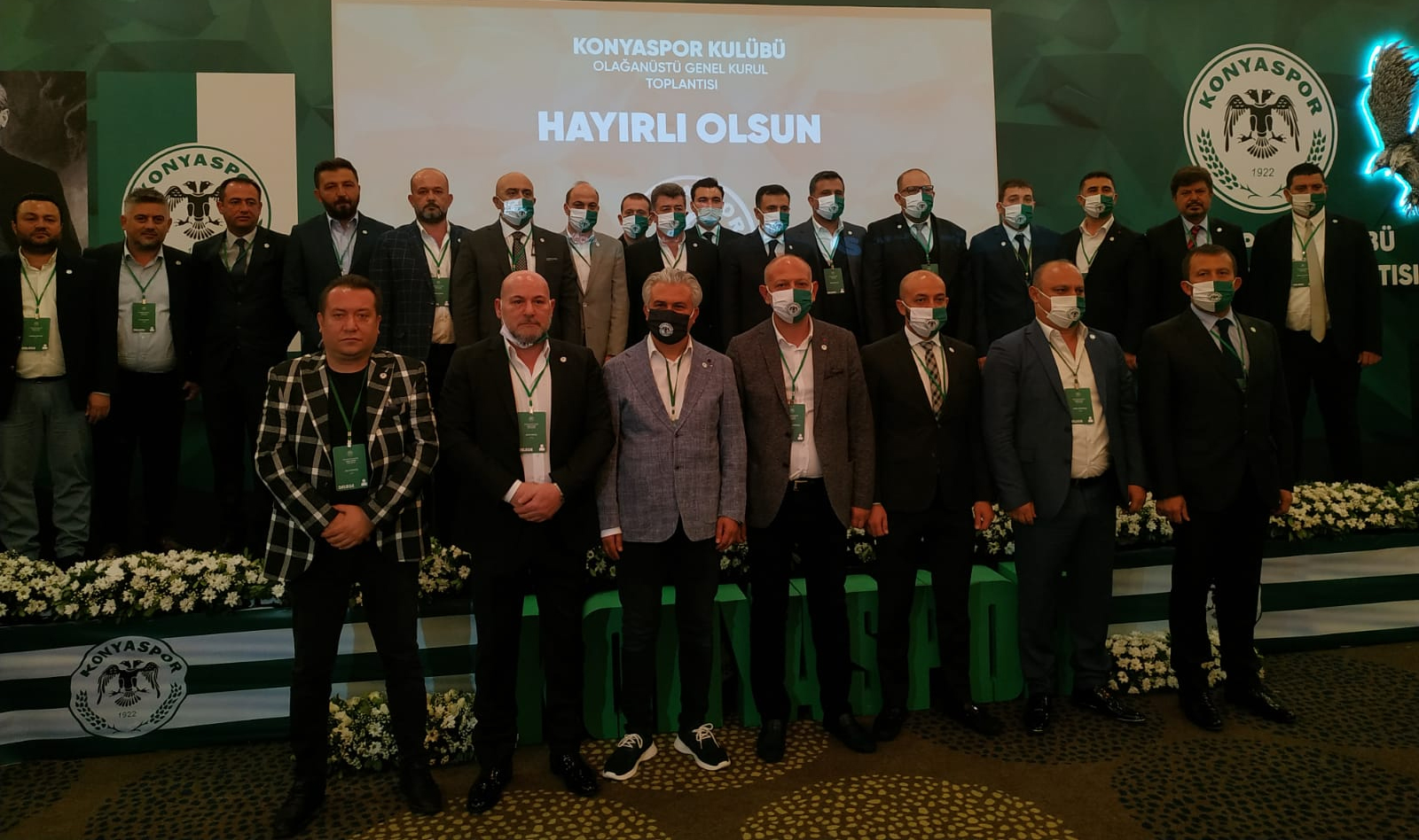 konyaspor-yonetimi-001.jpg