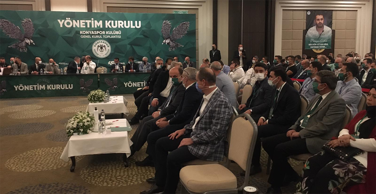 konyasporda-olaganustu-genel-kurul.jpg