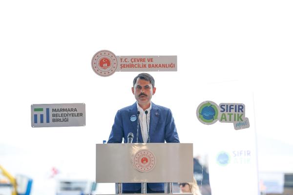 bakan-kurum-acikladi-marmara-denizinin-tamami-koruma-alani-ilan-ediliyor.jpg