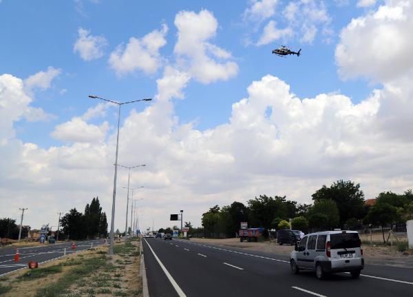 konya-yolunda-helikopterli-trafik-denetimi-29-surucu-cezadan-kacamadi.jpg
