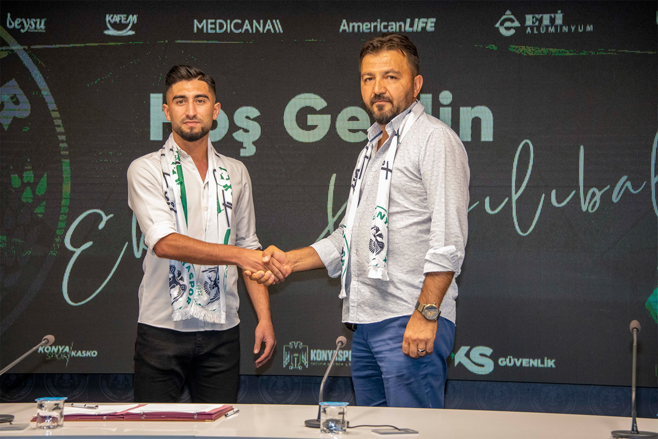 konyasporda-yeni-sezon-oncesi-4-imza-birden-atildi2.jpg