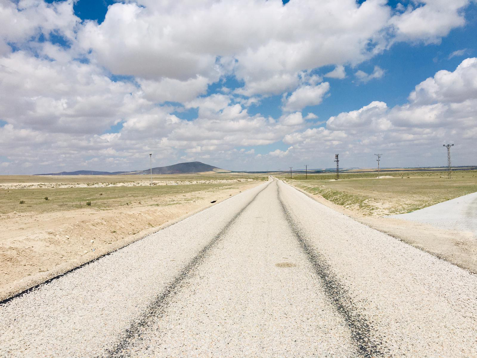 konya-buyuksehirden-cihanbeyliye-19-km-mahalle-yolu-daha2.jpg