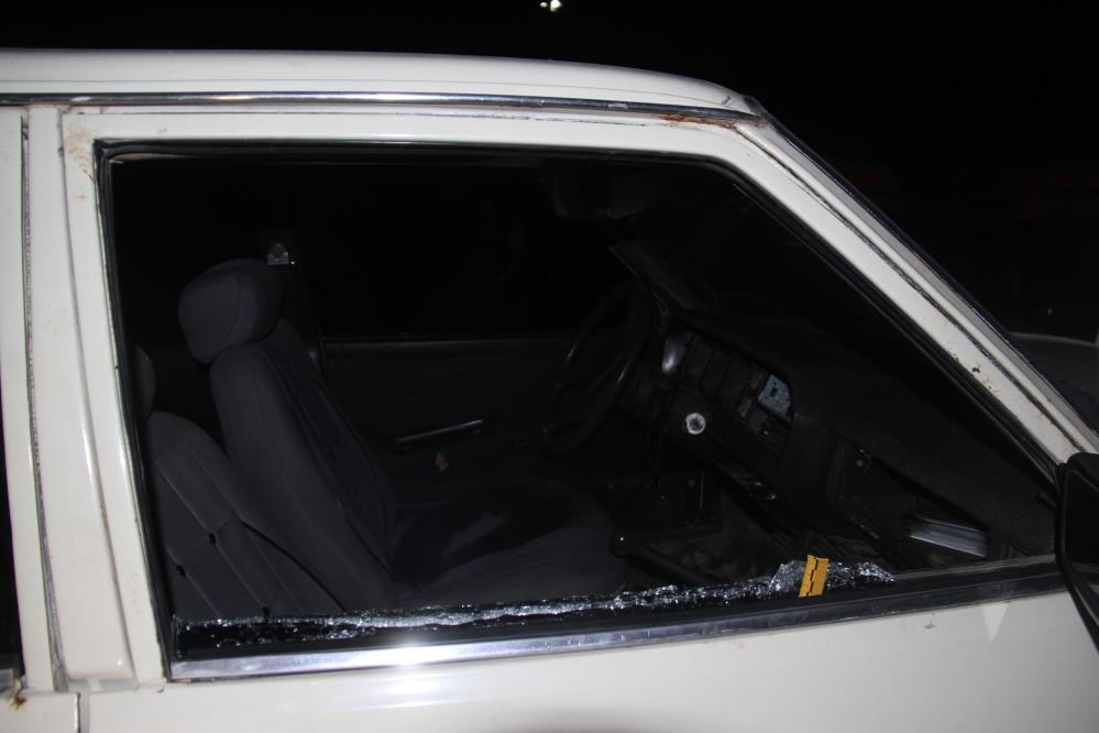 konyada-otomobile-silahli-saldiri-vuruldu-yarali-halde-araciyla-kacmaya-calisti-001.jpg