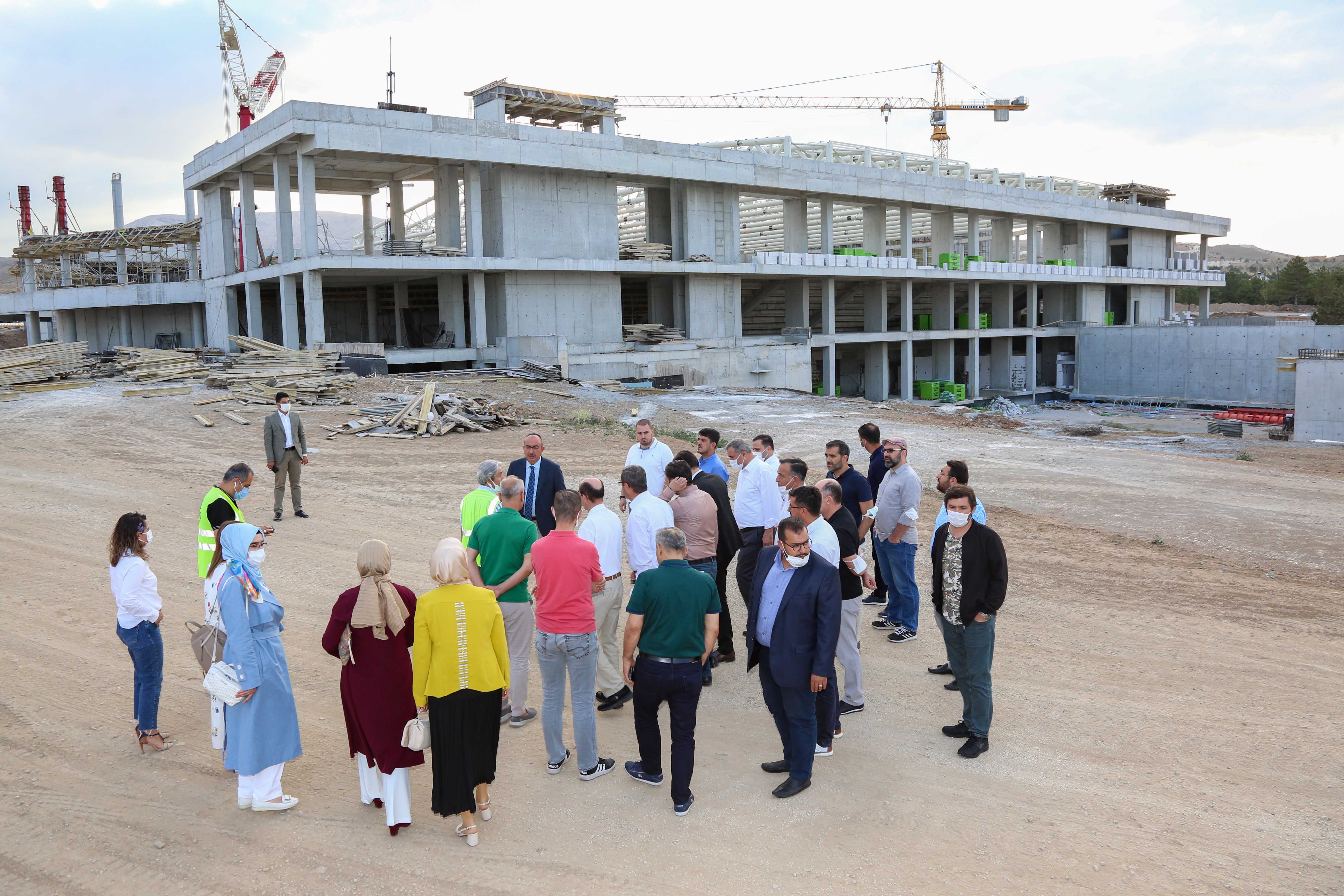 meramda-100-milyon-liralik-tesis-hizla-yukseliyor-1.jpg
