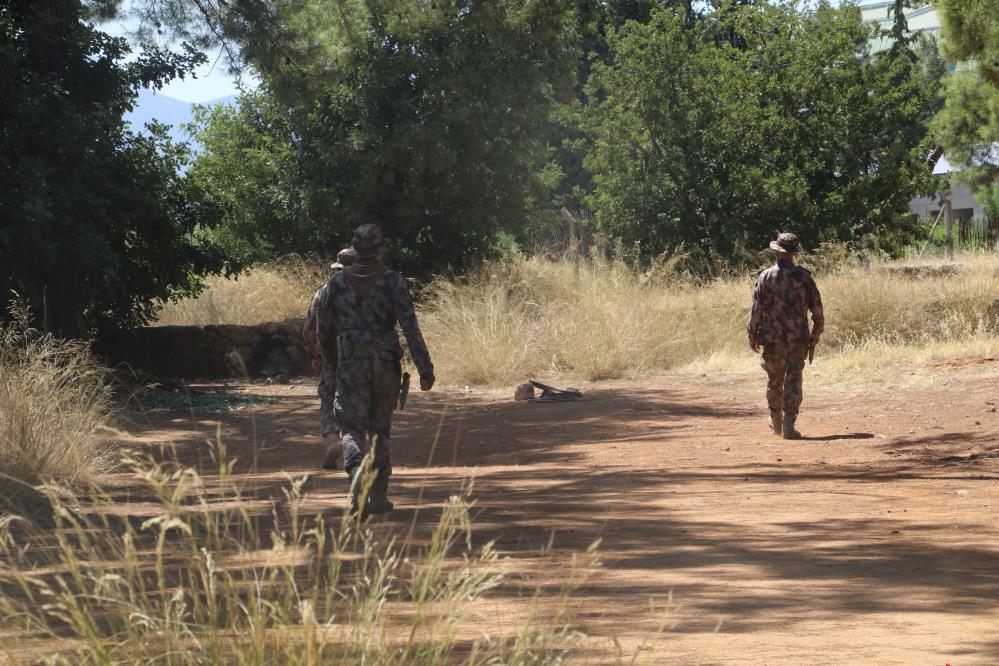 ozel-harekat-polisleri-azranin-vucudunun-kayip-parcalarini-ariyor.jpg