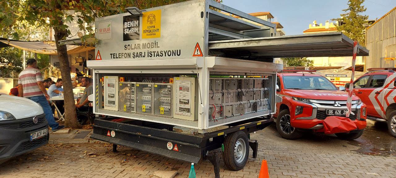 konya-buyuksehir-manavgata-solar-mobil-telefon-sarj-istasyonu-kurdu3.jpg