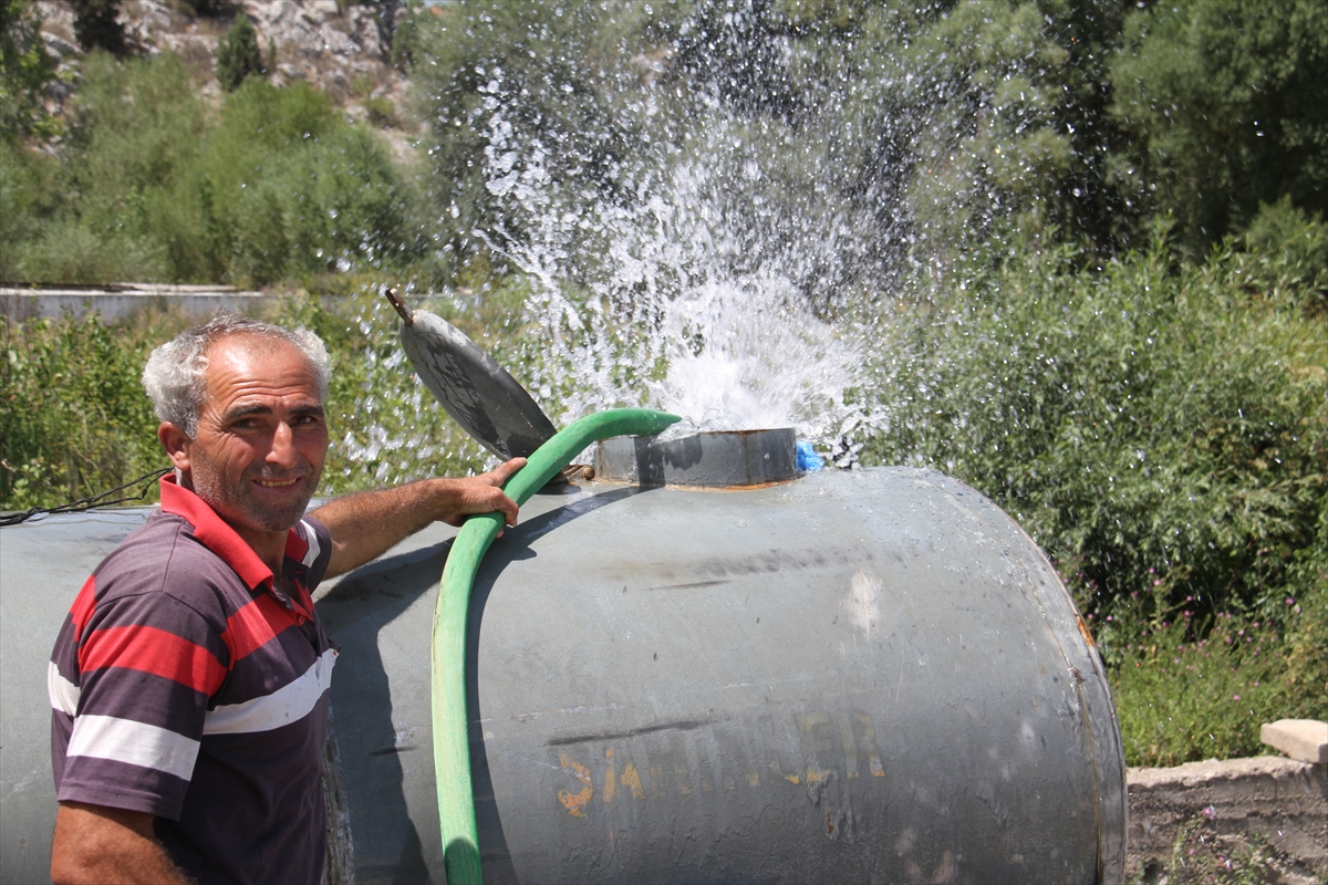 konyada-kuraklik-nedeniyle-yaylalardaki-cesme-ve-kuyularda-su-bitti-besiciler-yeni-cozum-uretti-7.jpg