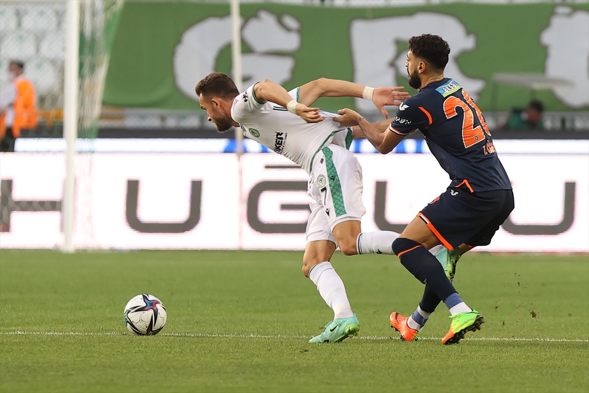 konyaspor-basaksehir-2.jpg