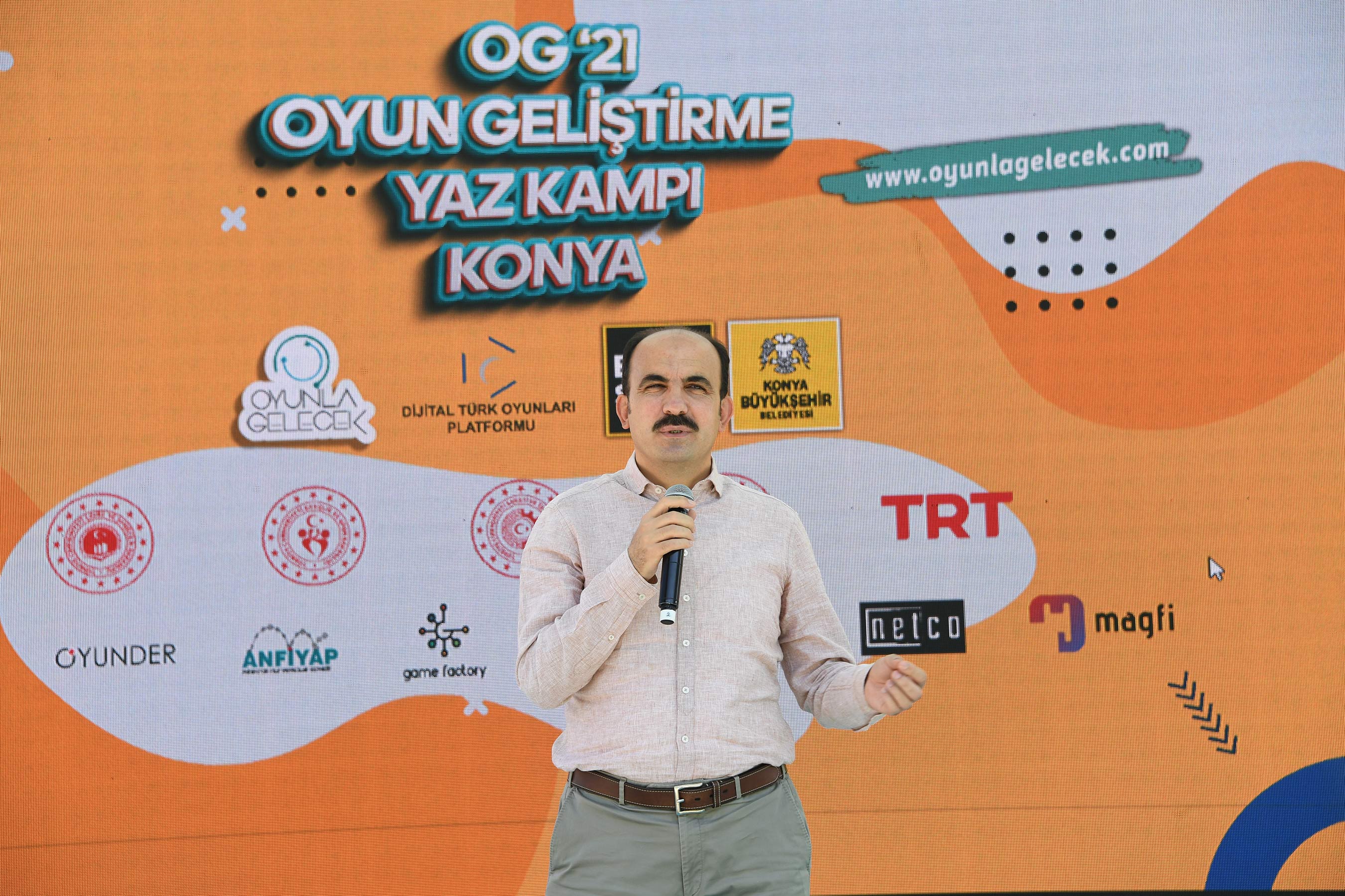 konya-buyuksehir-oyun-gelistirme-yaz-kampina-ev-sahipligi-yapti1.jpg
