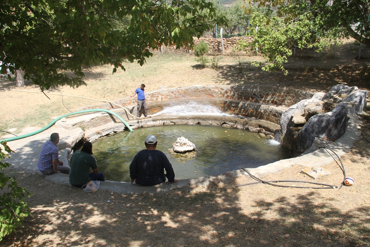 konyadaki-baliklipinar-kuraklik-nedeniyle-kurumaya-yuz-tut-6.jpg