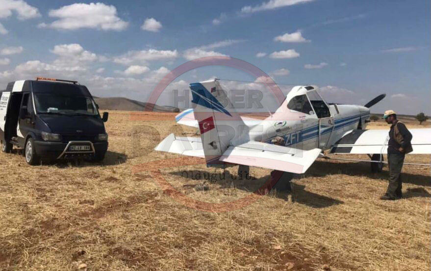 konyada-ariza-yapan-ucak-zorunlu-inis-yapti.jpg
