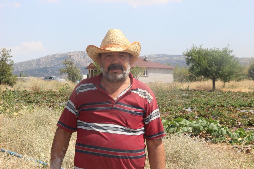 40-yil-gelmedigi-koyune-evini-ve-bahcesini-kurarak-geri-donus-yapti8.jpg