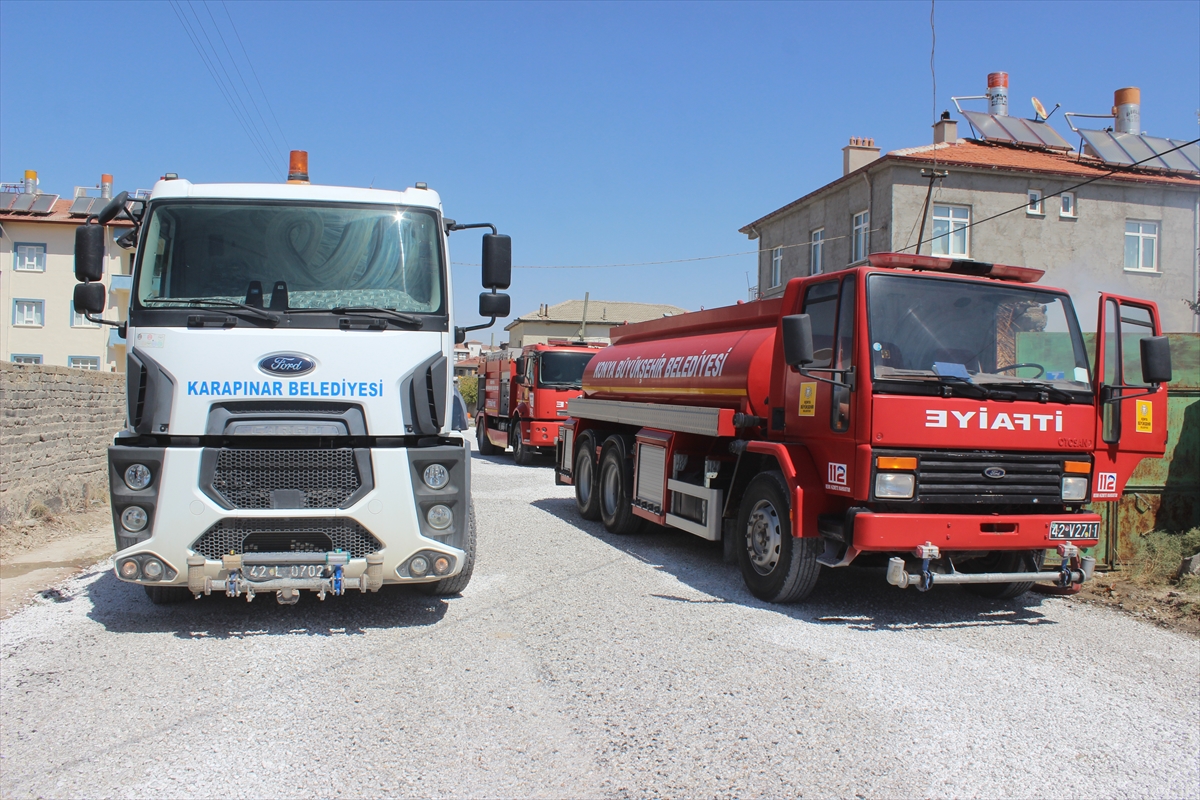 konyada-ayni-bolge-bir-ayda-4uncu-kez-yandi-ekipler-evlere-sicramamasi-seferber-oldu.jpg