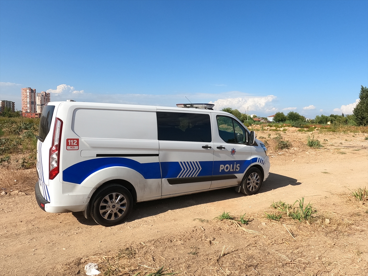 bos-arazide-erkek-cesedi-bulundu-2.jpg