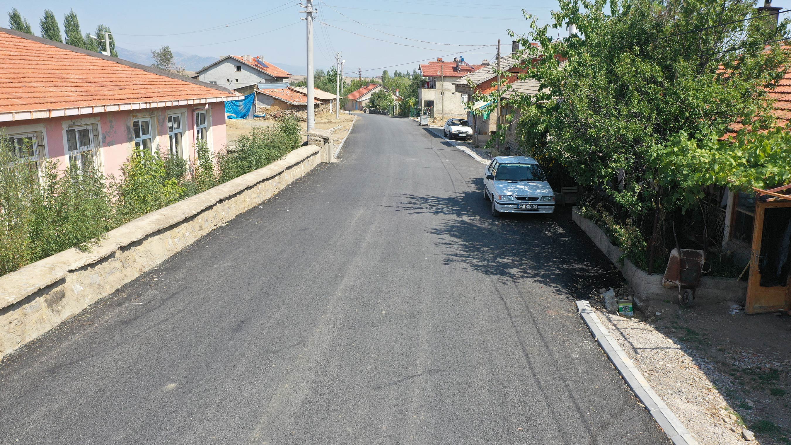 konyada-mahalle-yollarina-buyuksehir-standardi4.jpg