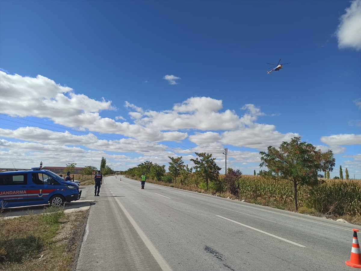 jandarmadan-konya-yollarinda-helikopter-destekli-trafik-denetimi-2.jpg