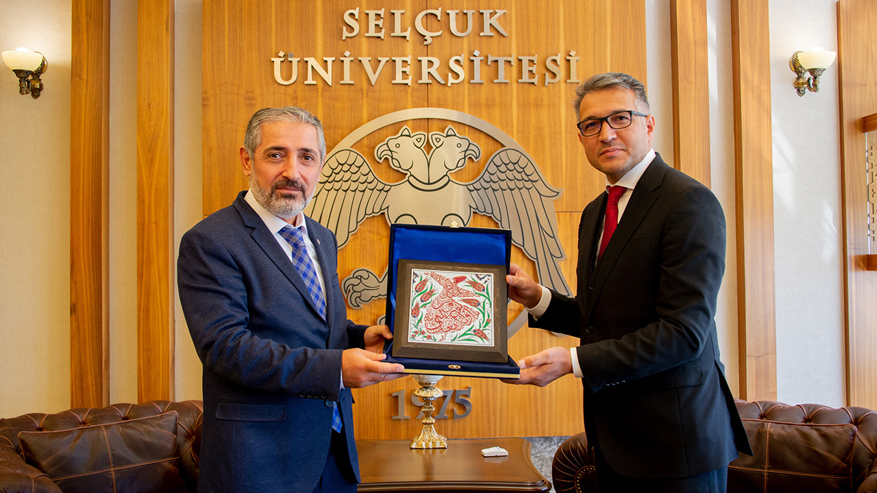 selcuk-universitesi-tecrubelerini-ardahan-universitesi-ile-paylasiyor5.jpg