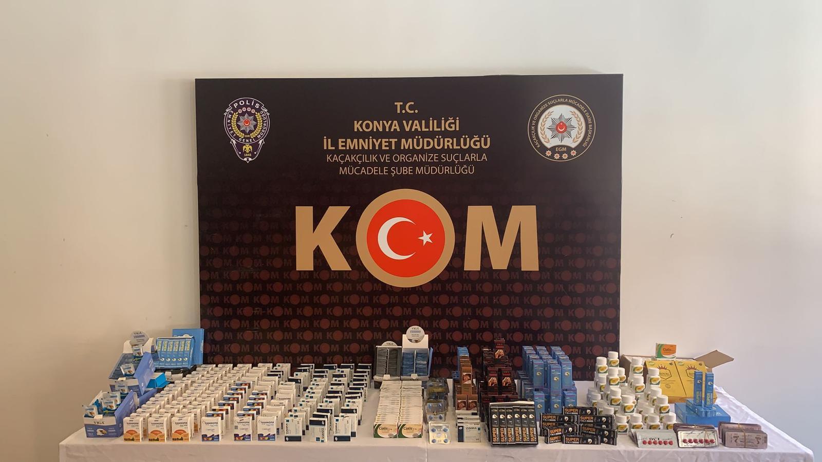 konya-polisinden-kacakcilik-operasyonu-2-kisi-gozaltina-alindi-001.jpeg