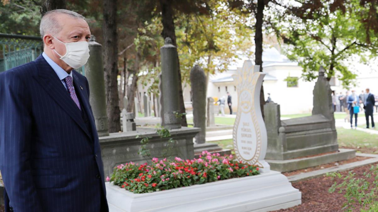 cumhurbaskani-erdogan-cuma-namazi-sonrasi-3-ismin-mezarinda-dua-etti.jpg