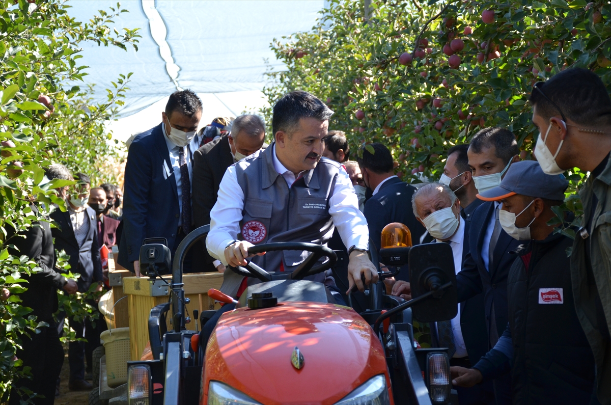 tarim-bakani-bekir-pakdemirliden-ciftcinin-girdi-maliyetleriyle-ilgili-aciklama-1.jpg