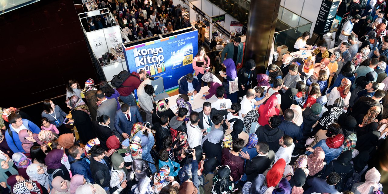 konya-kitap-gunleri-2.jpg