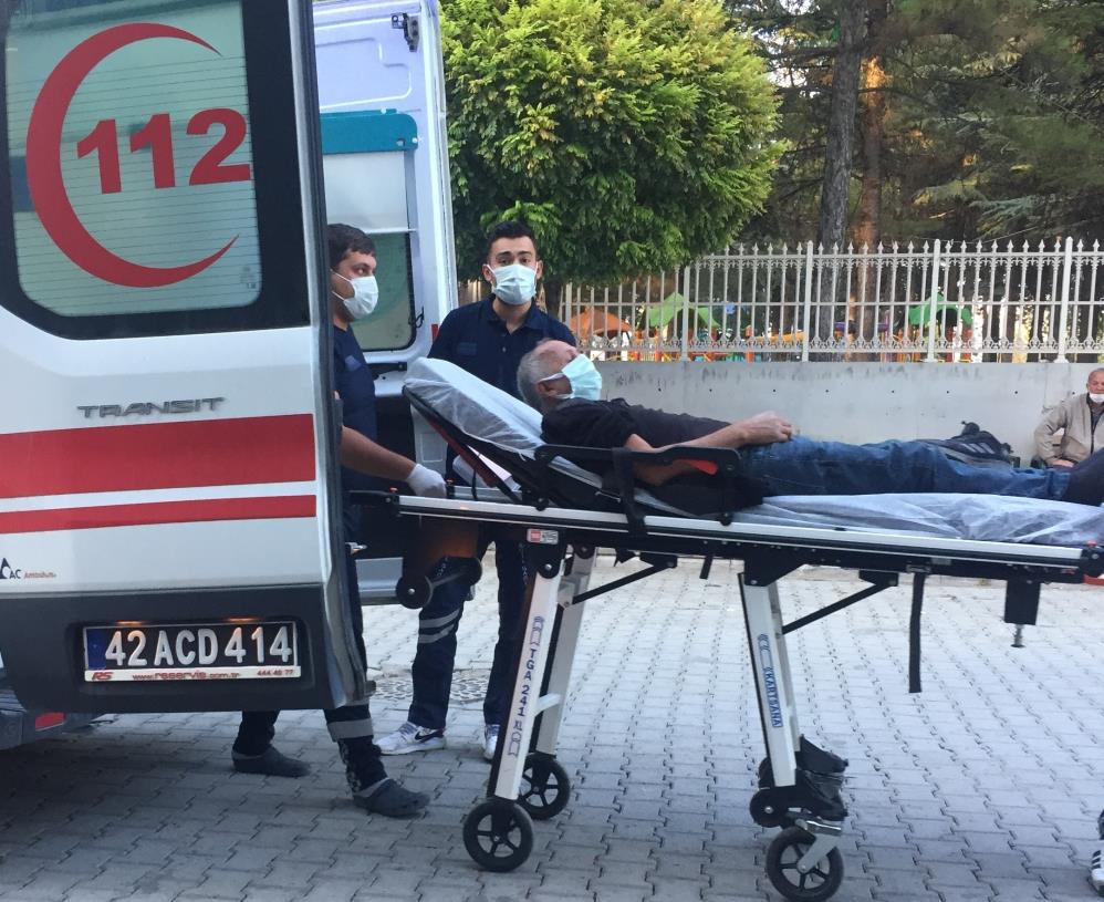 konyada-tamir-icin-ciktigi-catidan-dusen-kisi-yaralandi.jpg