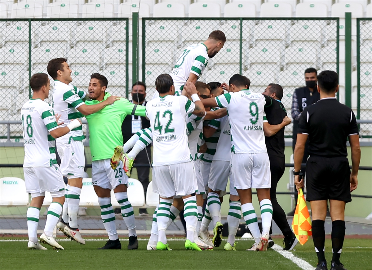 konyaspor-kayserispor-maci-12.jpg