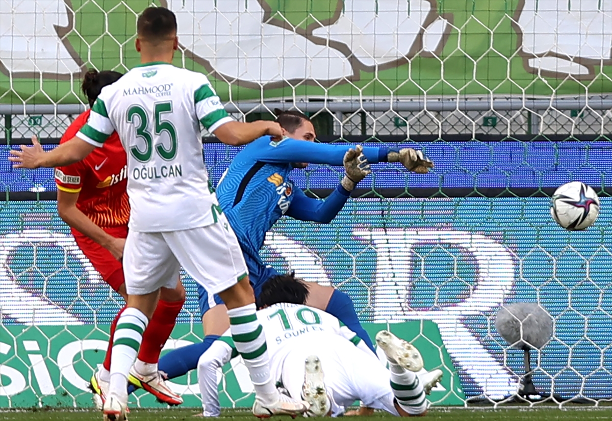 konyaspor-kayserispor-maci-14.jpg