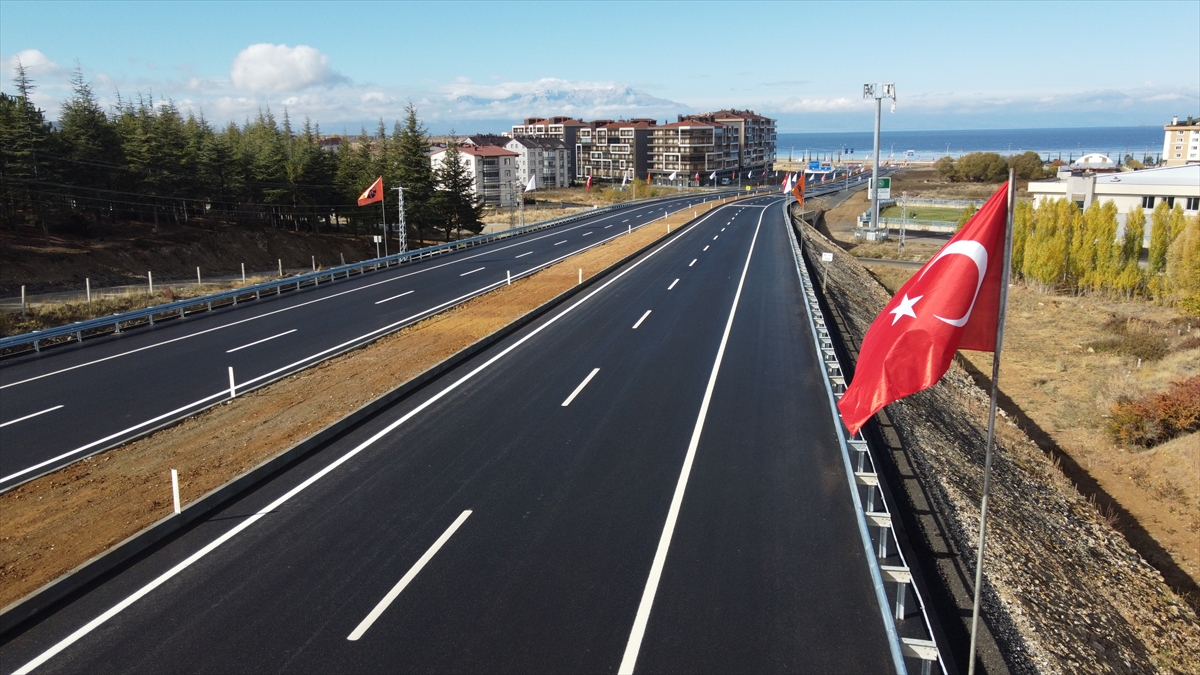 bakan-karaismailoglu-konyada-cevre-yolu-acilisi-toreninde-konustu-6.jpg
