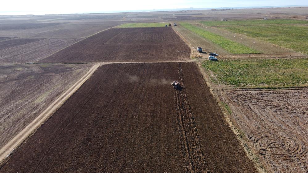 konyada-suyun-dibindeki-ilcede-tarimi-kuraklik-vurdu3.jpg