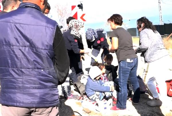 konya-yolunda-kaza-yapti-bu-canlar-bana-emanetti-diyerek-agladi-004.jpg