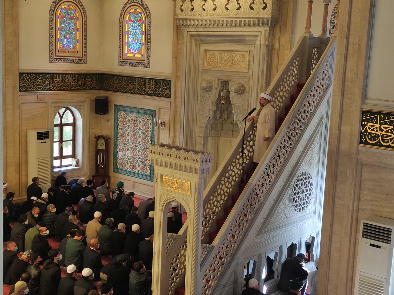 diyanet-isleri-baskani-ali-erbas-konyada-2.jpg