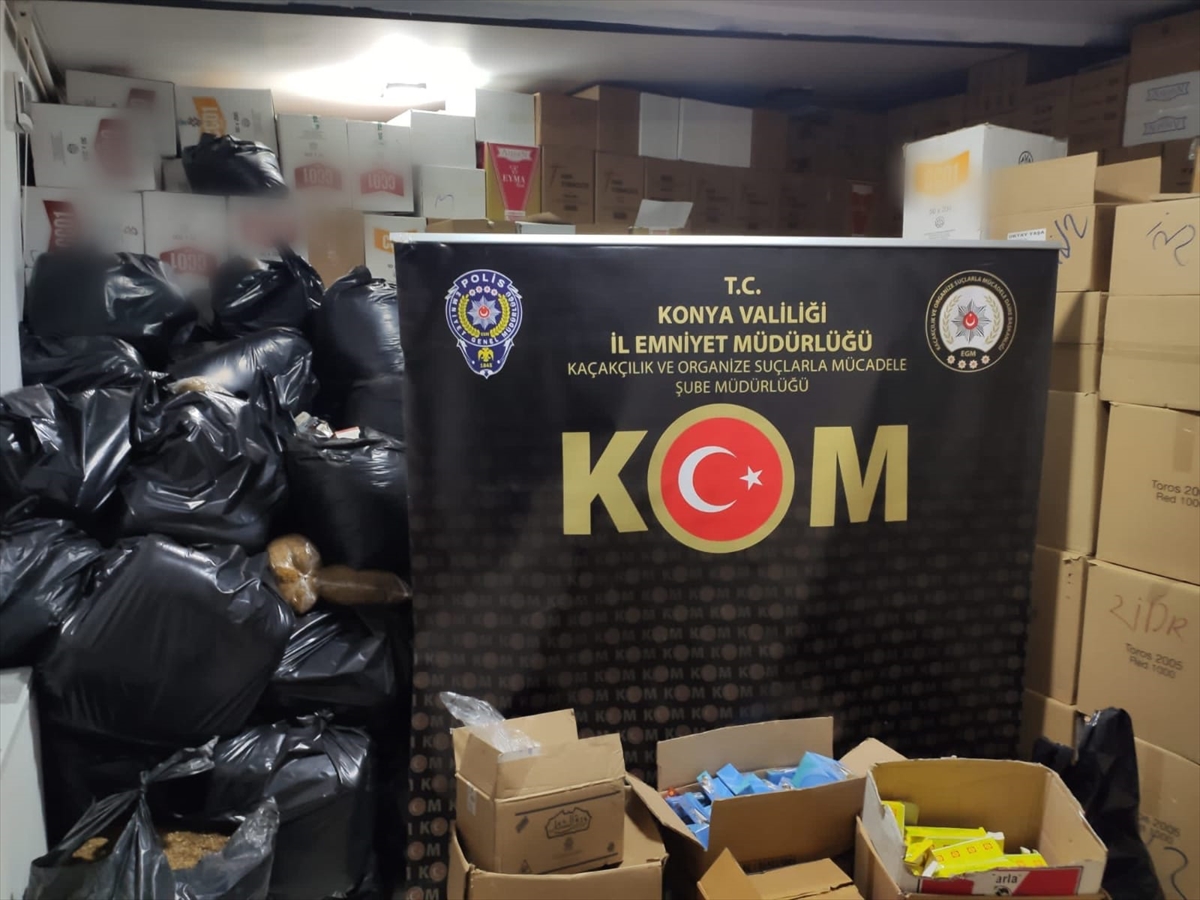konyada-kacak-sigara-operasyonu-6-milyon-makaron-ele-gecirildi-002.jpg