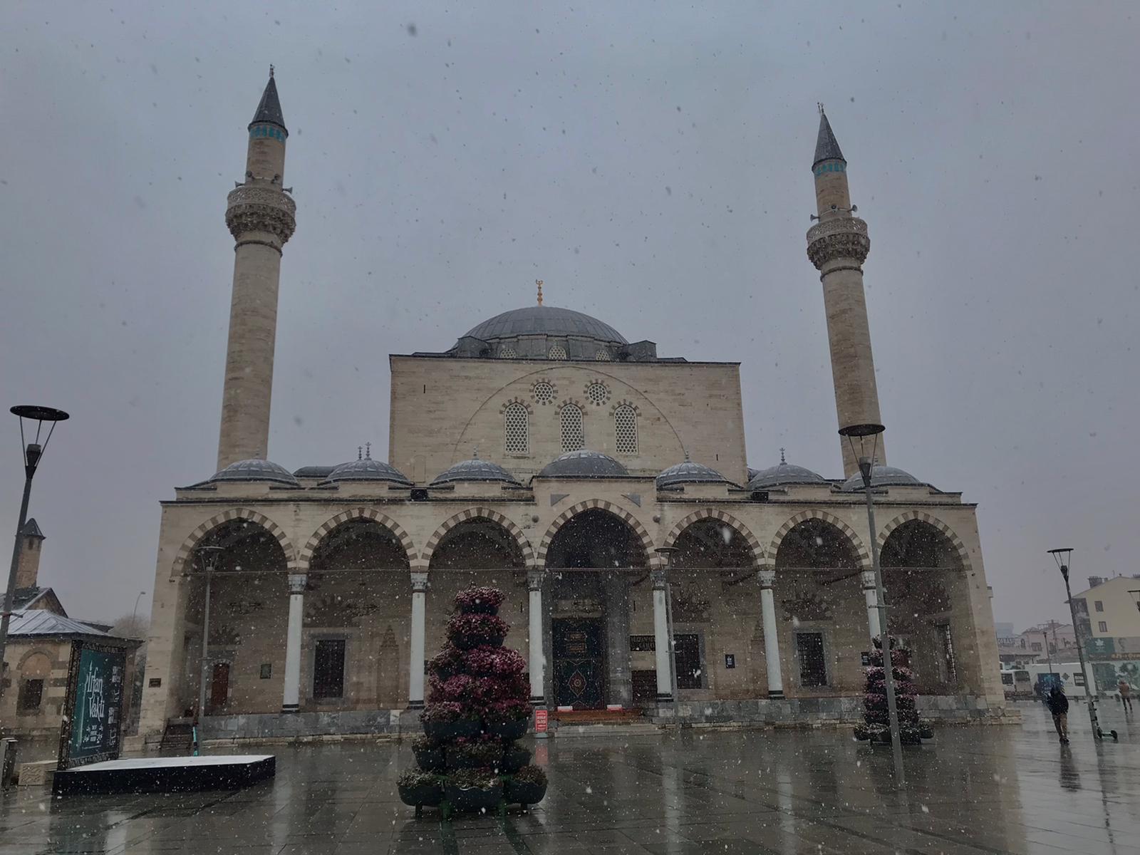 konya-kar-yagisi-hava-durumu-haber-dairesi-020.jpeg