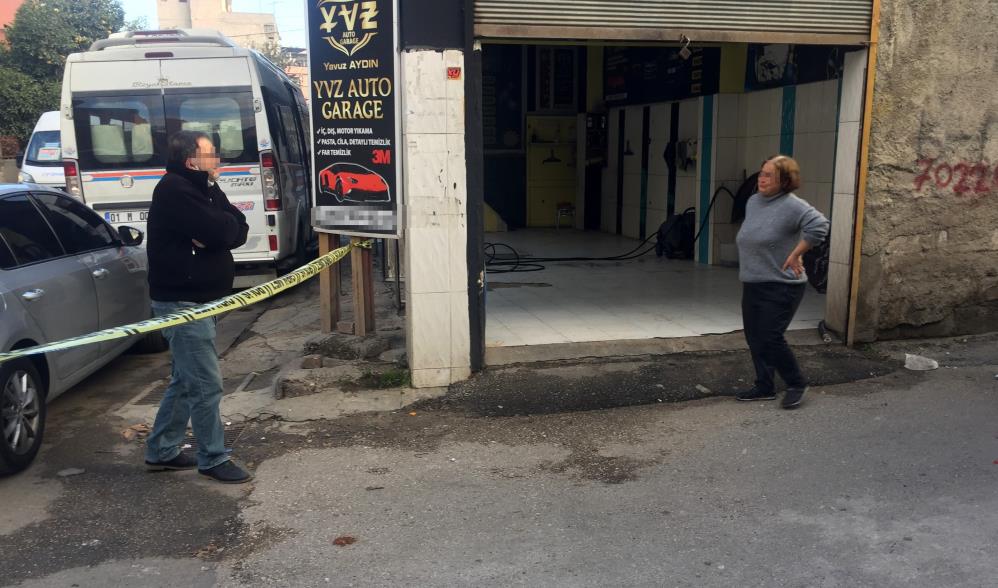 adanada-kocasinin-tabancayla-basindan-vurdugu-kadin-hayatini-kaybetti-3.jpg